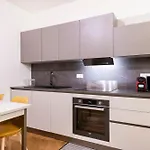 Appartement Easylife - - San Gregorio 3 F - P Venezia Milaan