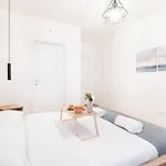 Easylife - - San Gregorio 3 F - P Venezia * Milaan