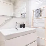 Easylife - - San Gregorio 3 F - P Venezia *