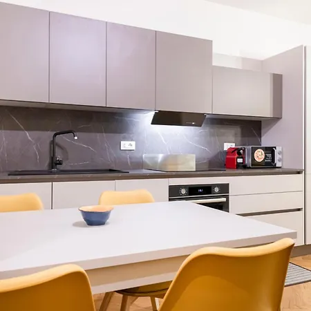 Appartement Easylife - - San Gregorio 3 F - P Venezia Milaan